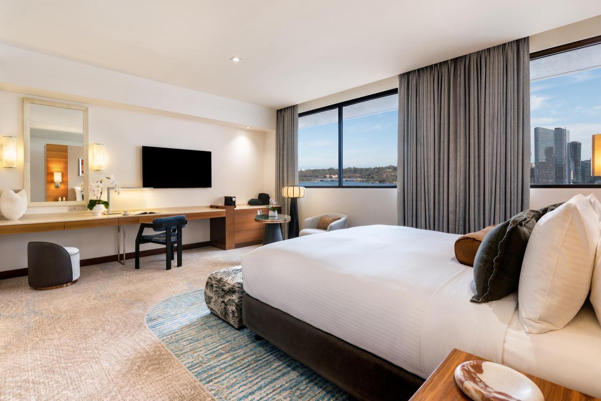 Pacific Club Room