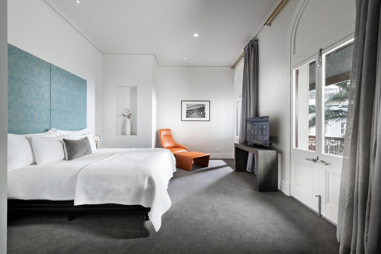 Suite Heritage Lit King-Size