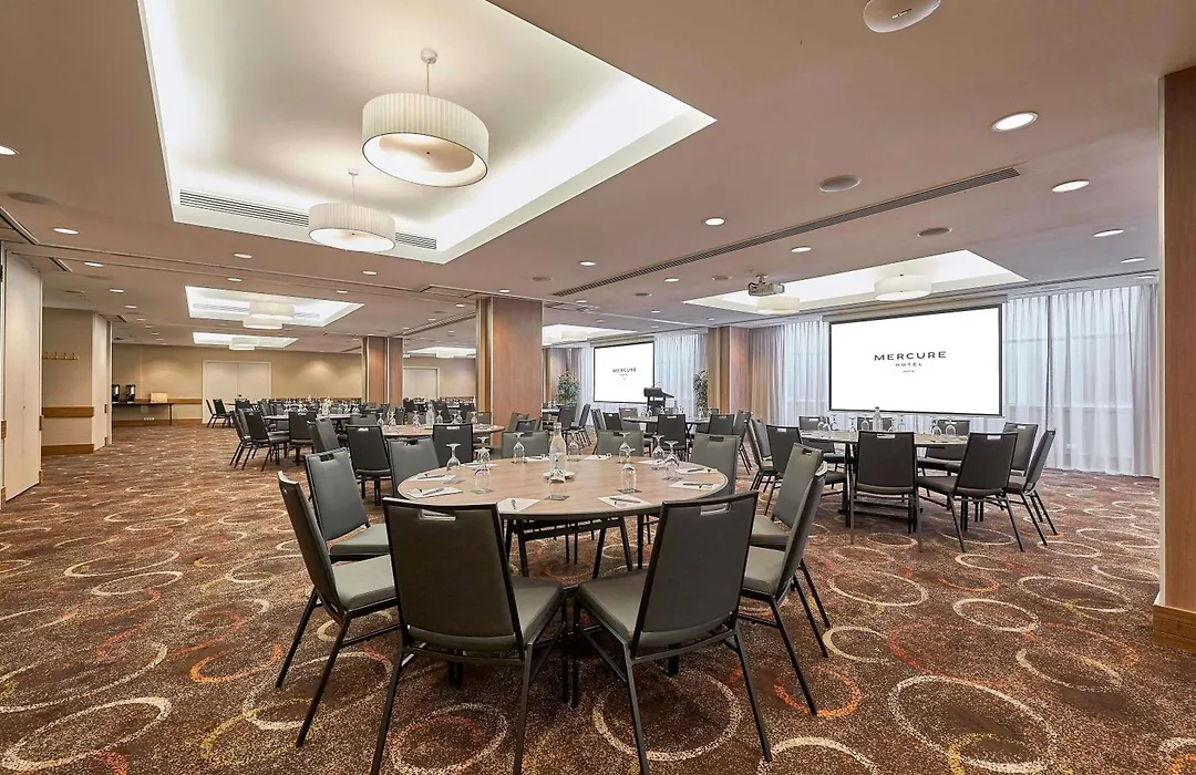 Mercure Perth-1